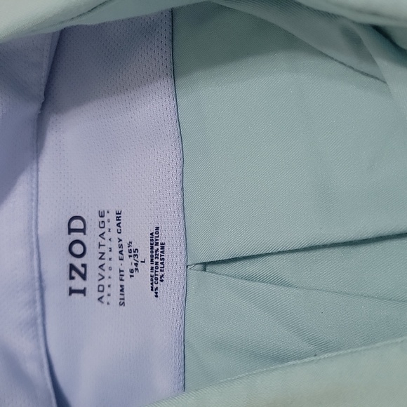 Izod Dress Shirts Qty 2 - Picture 5 of 5
